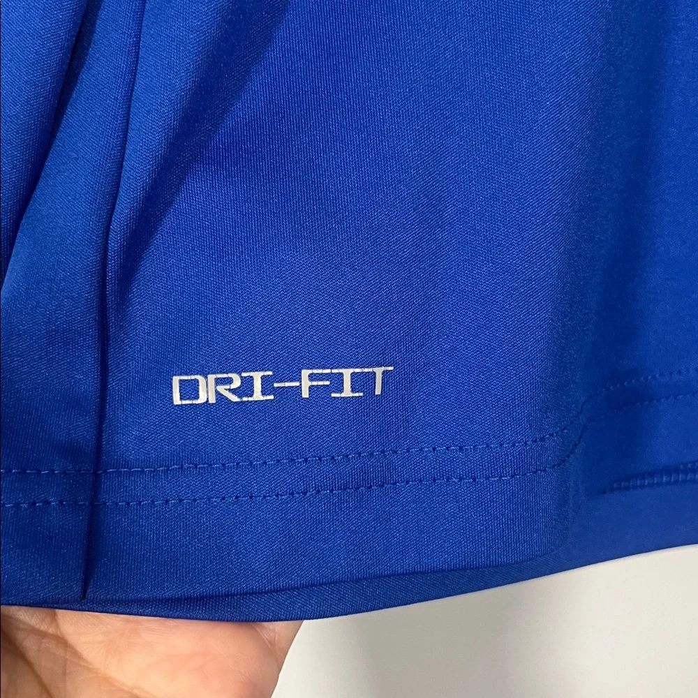 Nike Kids Royal Blue and White Long Sleeve Dri-Fit T-Shirt Boys Size‎ 7